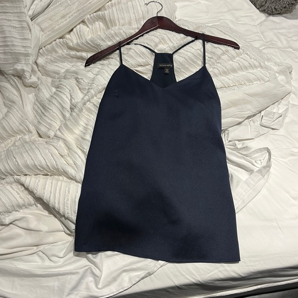 Perfect condition banana tank - Picture 1 of 3